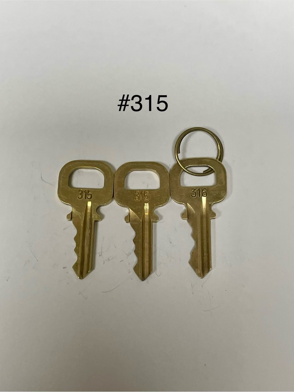 Louis Vuitton Gold Tone Spare Keys- #315
